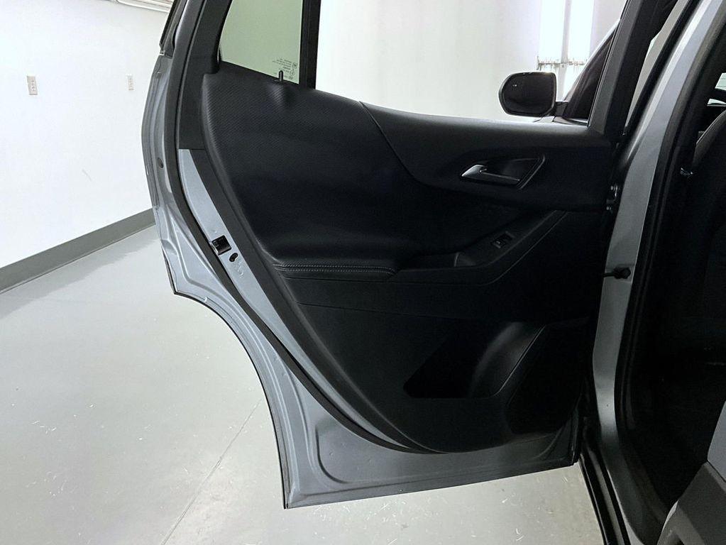 used 2025 Chevrolet Equinox car, priced at $27,999