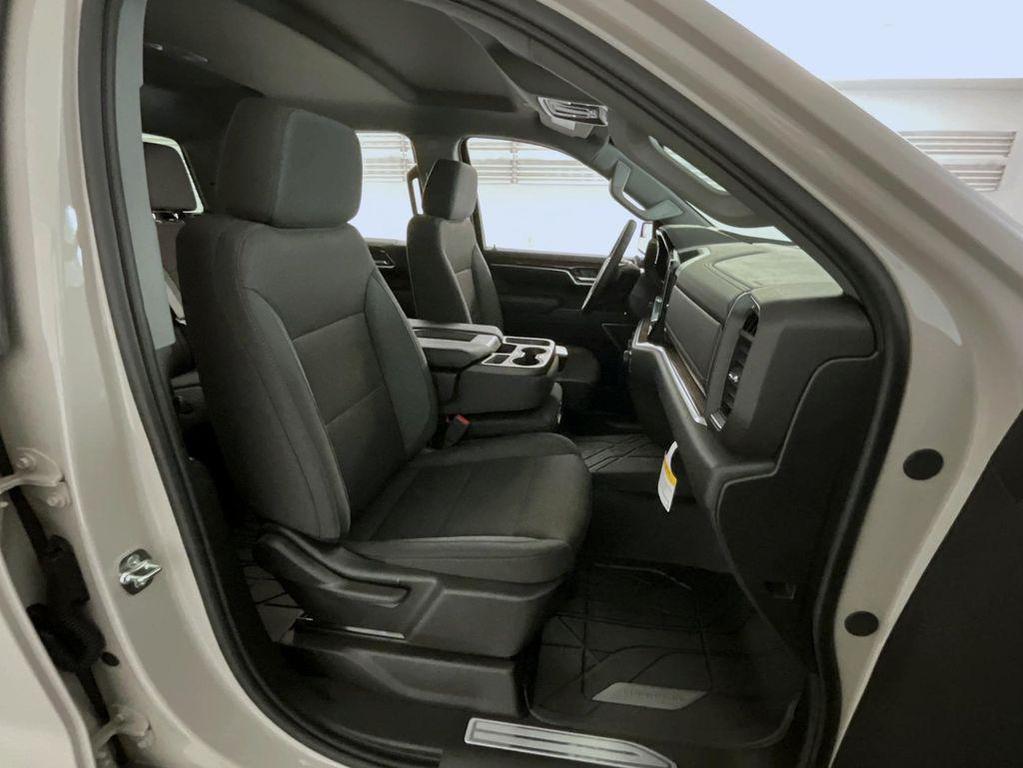 new 2026 Chevrolet Silverado 1500 car, priced at $50,913