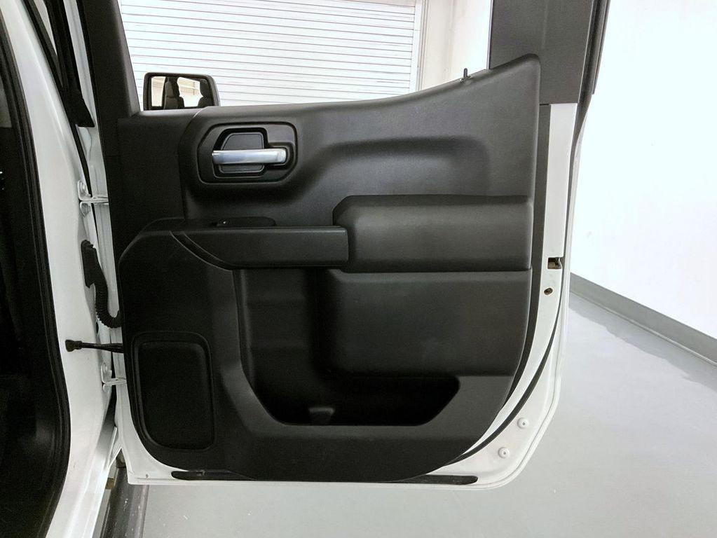 used 2021 Chevrolet Silverado 1500 car, priced at $26,786