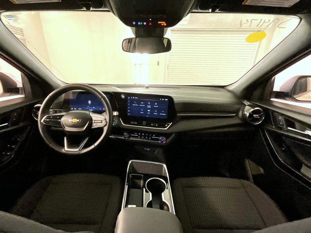 used 2025 Chevrolet Equinox car, priced at $27,999