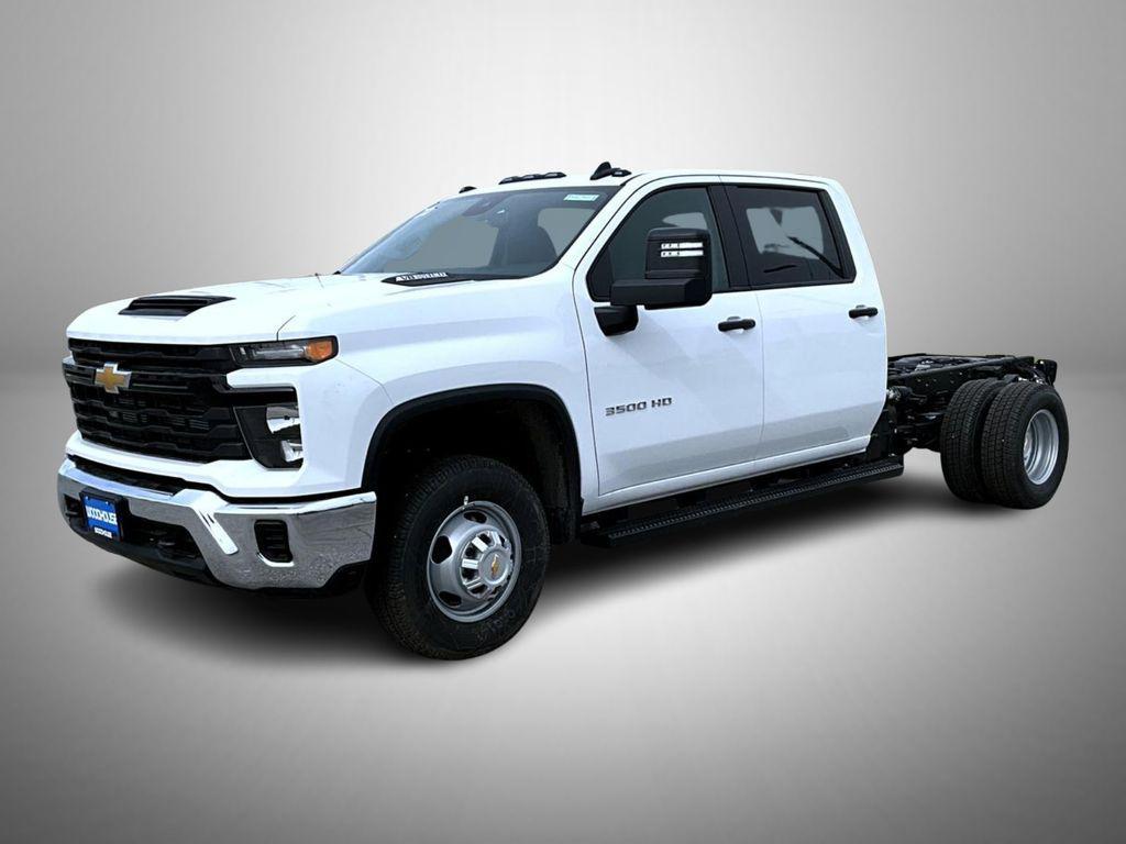 new 2026 Chevrolet Silverado 3500 car, priced at $67,995