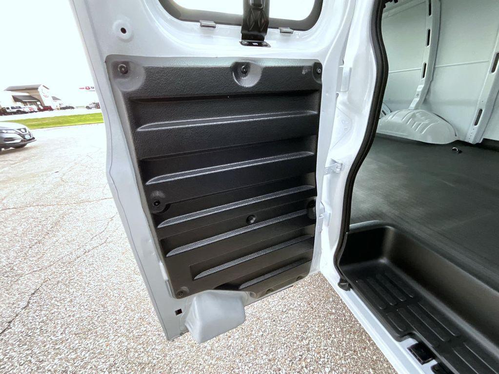 new 2026 Chevrolet Express 2500 car
