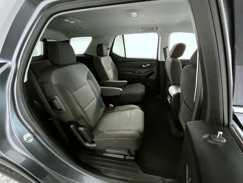 used 2020 Chevrolet Traverse car, priced at $22,199