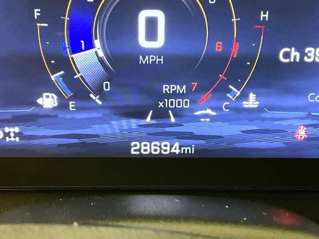 used 2024 Chevrolet Traverse car, priced at $43,614