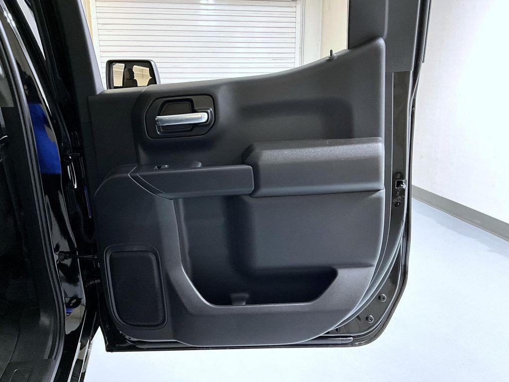 new 2026 Chevrolet Silverado 1500 car, priced at $47,333