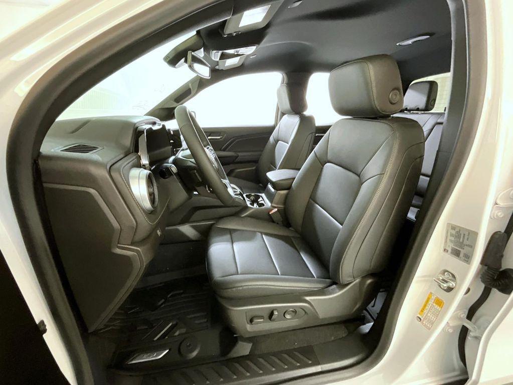 new 2026 Chevrolet Colorado car, priced at $45,683