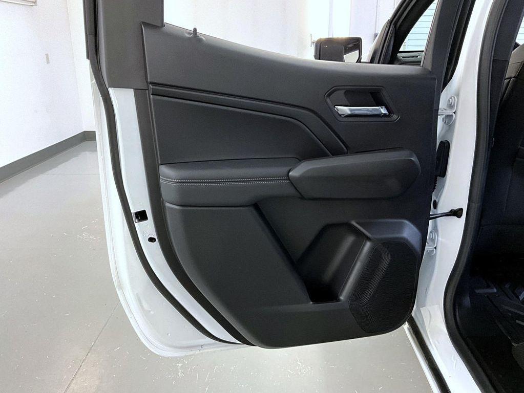 new 2026 Chevrolet Colorado car, priced at $45,683