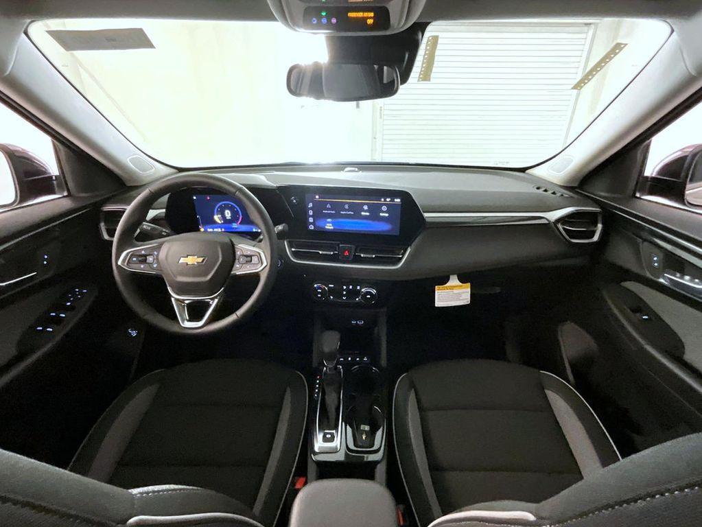new 2026 Chevrolet TrailBlazer car, priced at $30,571