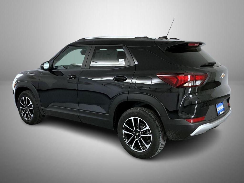 new 2026 Chevrolet TrailBlazer car, priced at $30,571
