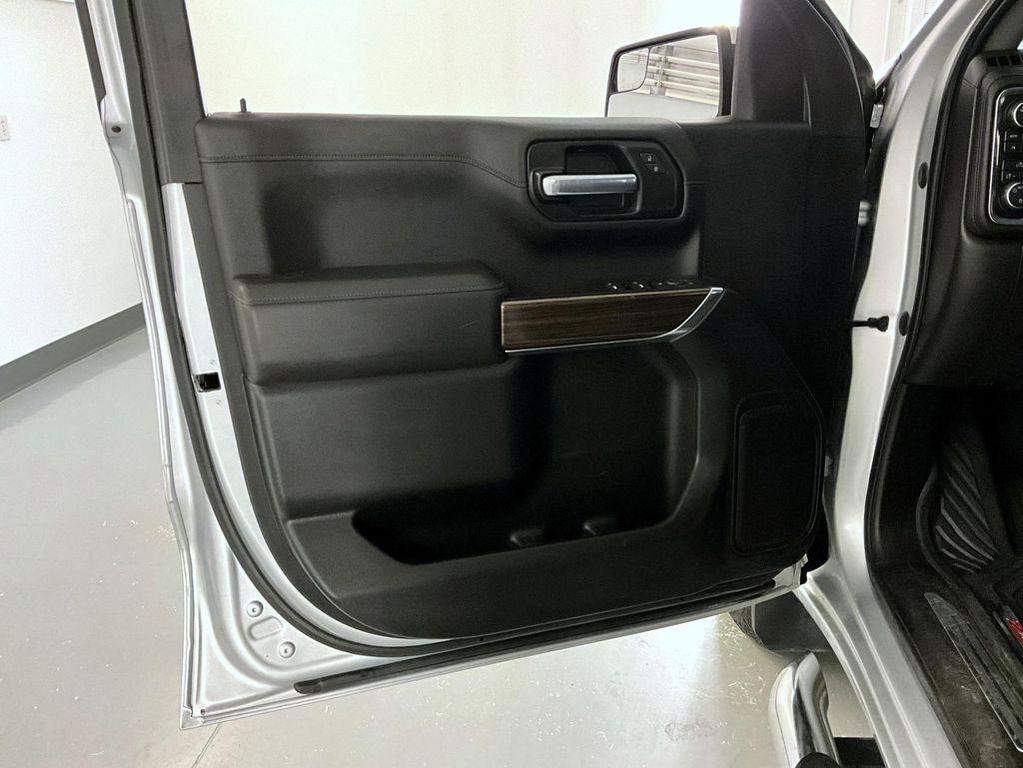 used 2021 Chevrolet Silverado 1500 car, priced at $28,583