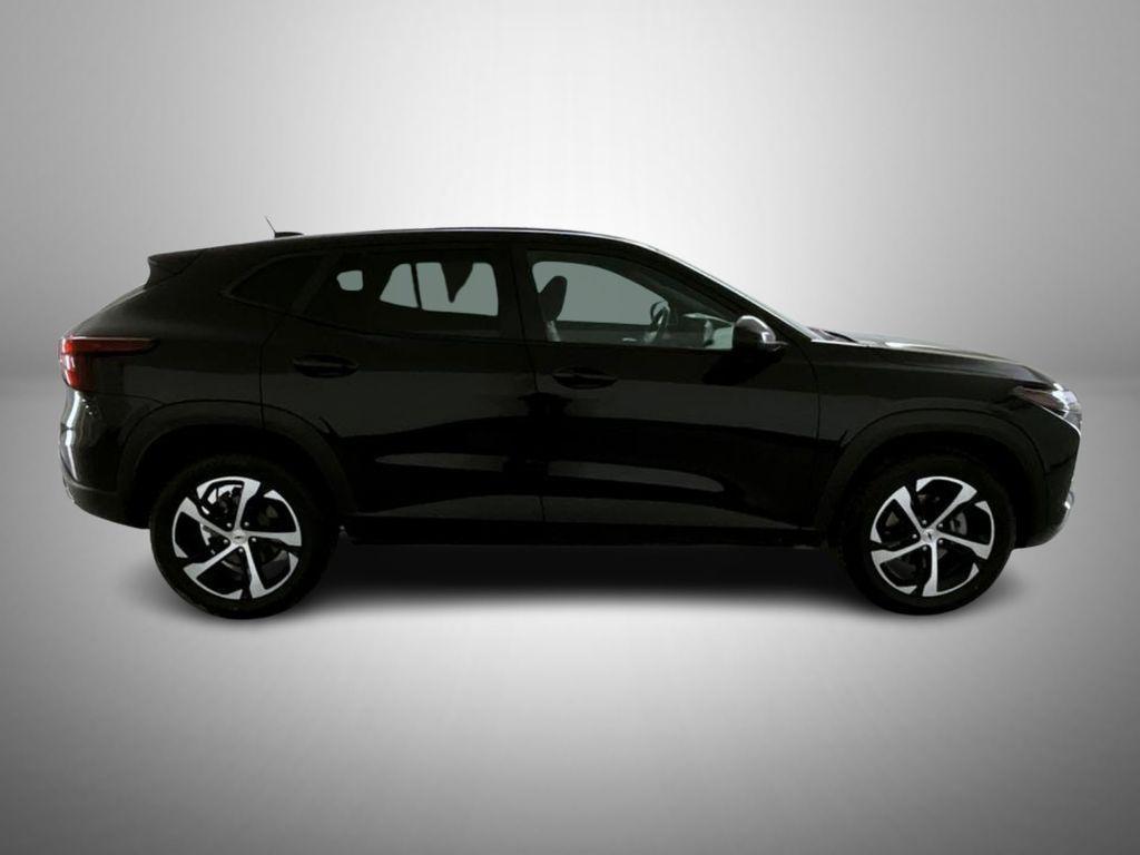 used 2024 Chevrolet Trax car, priced at $21,115