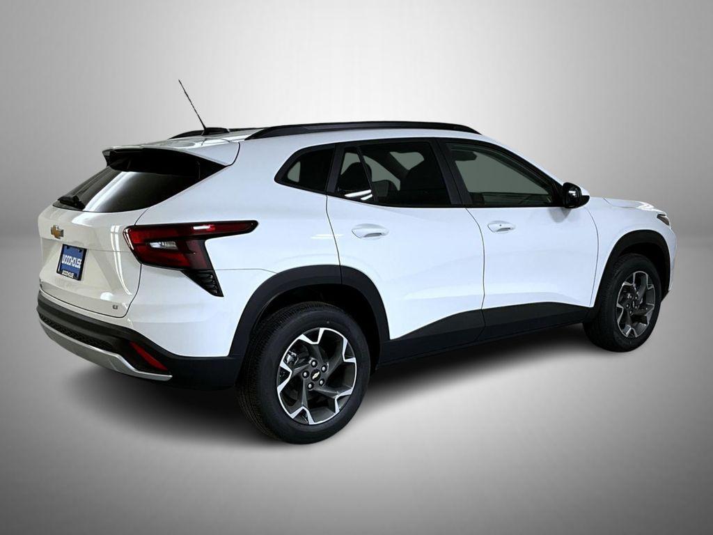 new 2026 Chevrolet Trax car, priced at $27,008