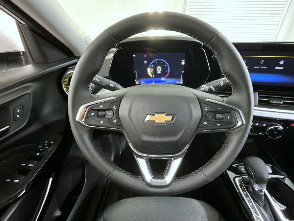 new 2026 Chevrolet Trax car, priced at $27,008