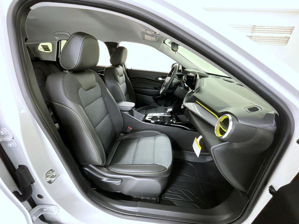 new 2026 Chevrolet Trax car, priced at $27,008