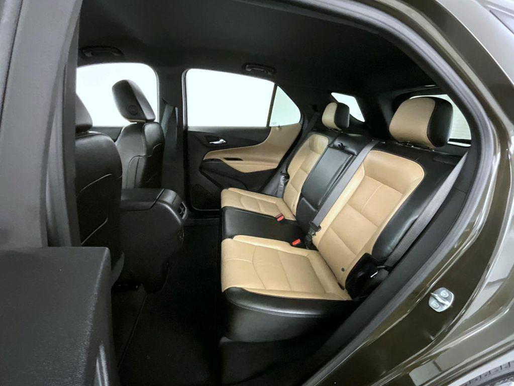 used 2023 Chevrolet Equinox car, priced at $27,899
