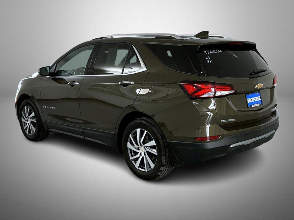 used 2023 Chevrolet Equinox car, priced at $27,899