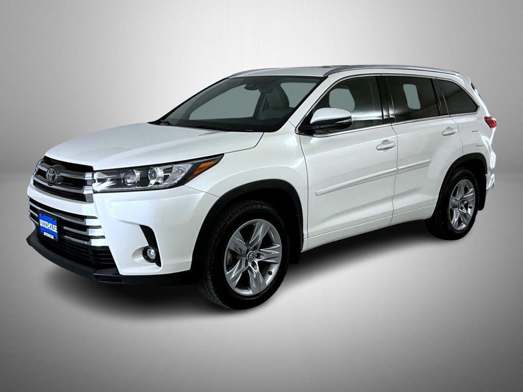 used 2019 Toyota Highlander car, priced at $28,890