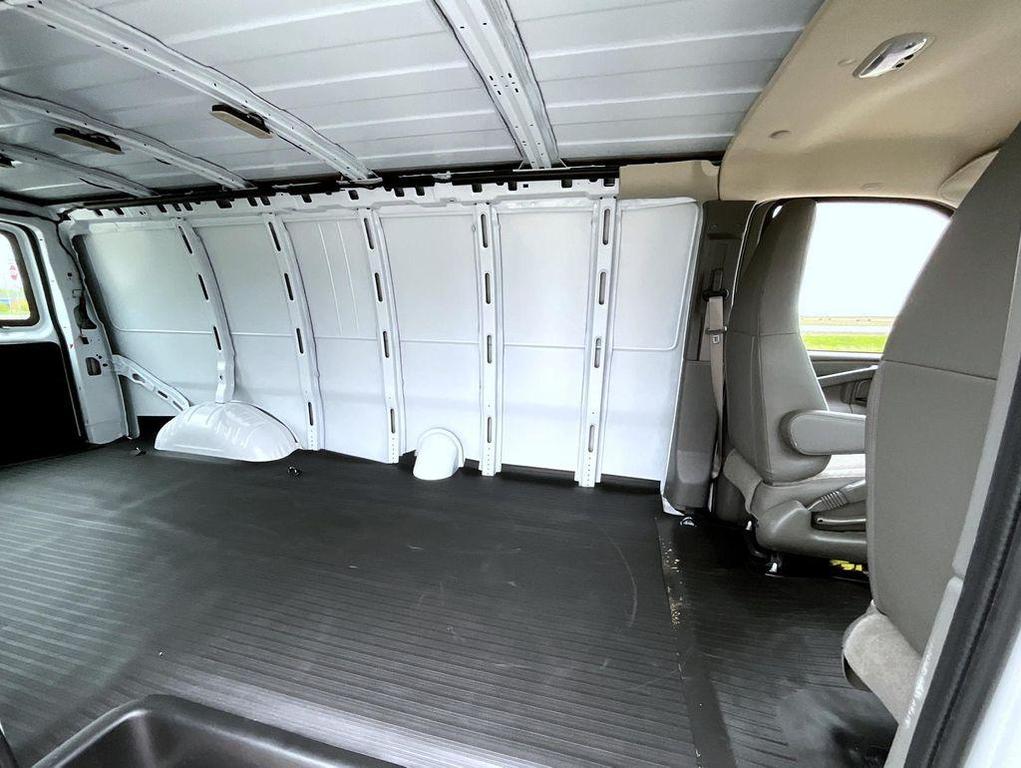 new 2026 Chevrolet Express 2500 car, priced at $52,848