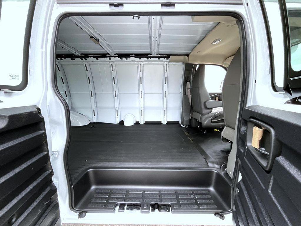 new 2026 Chevrolet Express 2500 car, priced at $52,848