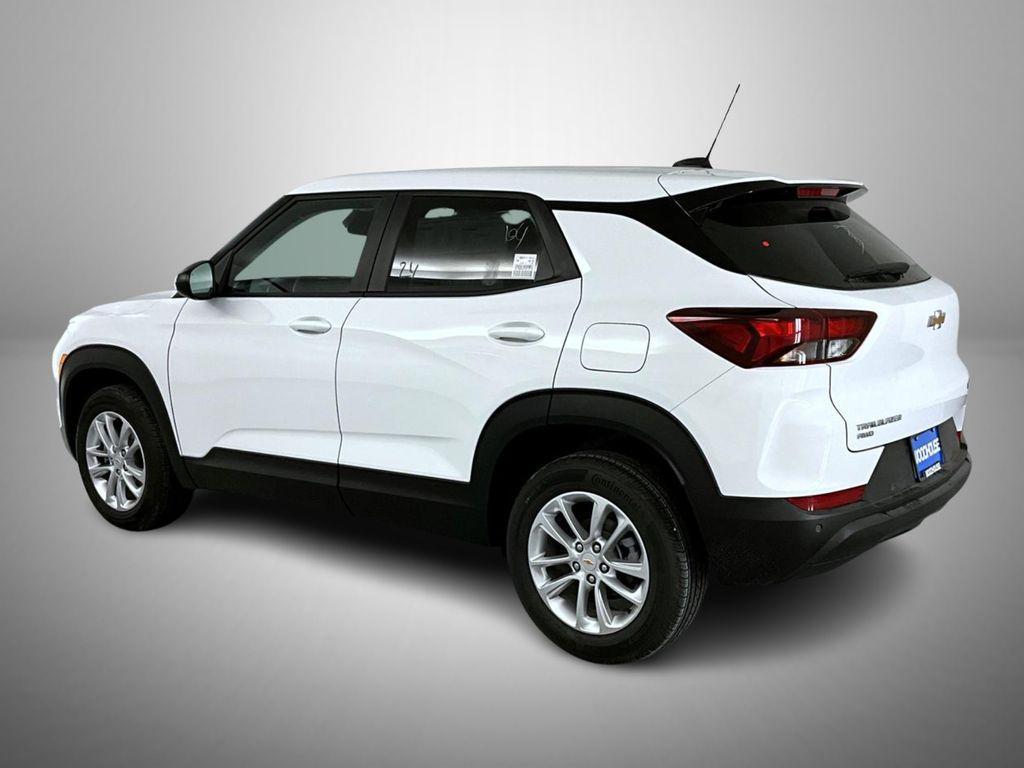 new 2026 Chevrolet TrailBlazer car, priced at $28,124
