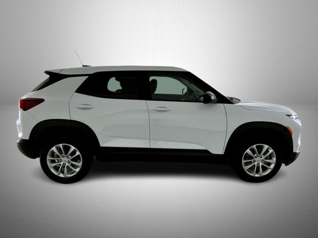 new 2026 Chevrolet TrailBlazer car, priced at $28,124