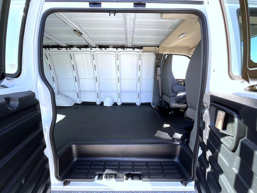 new 2026 Chevrolet Express 2500 car, priced at $52,848