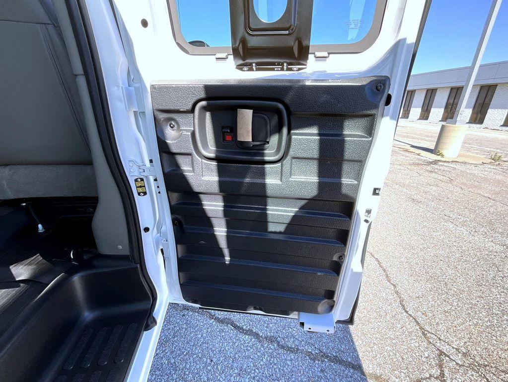 new 2026 Chevrolet Express 2500 car, priced at $52,848