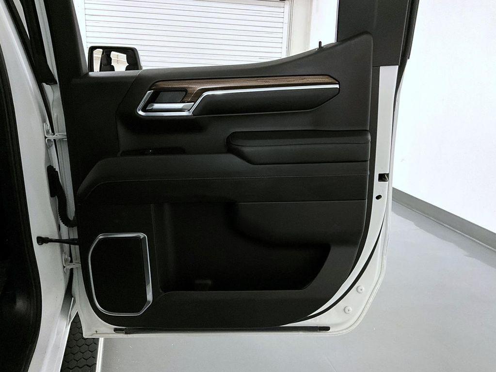 used 2024 Chevrolet Silverado 1500 car, priced at $41,869