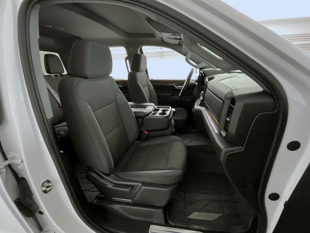 used 2024 Chevrolet Silverado 1500 car, priced at $41,869