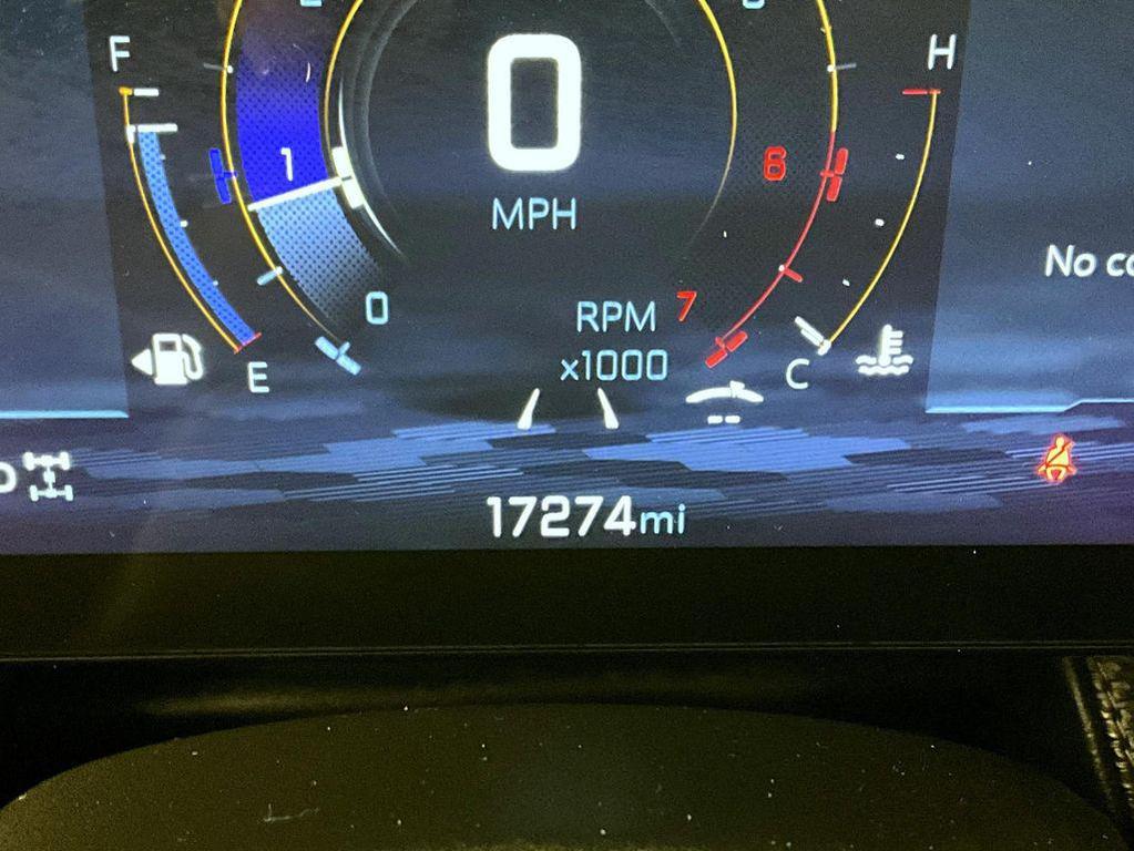 used 2025 Chevrolet Equinox car, priced at $27,999