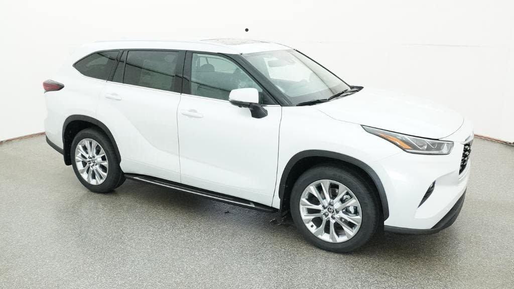 new 2026 Toyota Highlander car, priced at $52,610