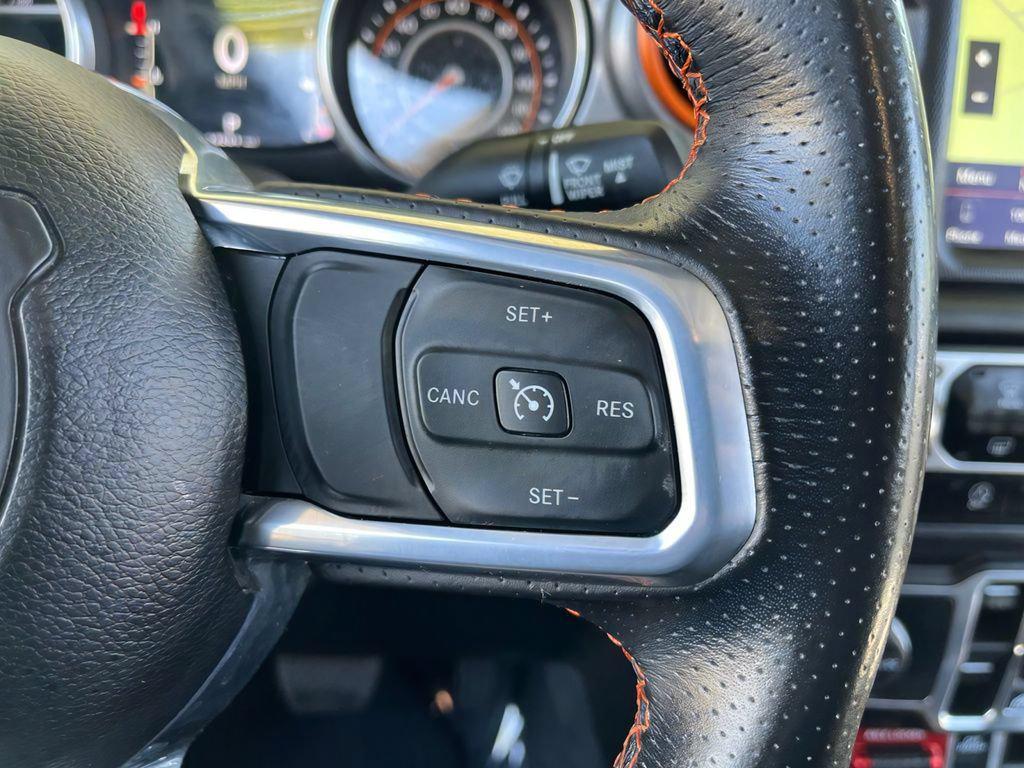 used 2023 Jeep Gladiator car, priced at $35,078