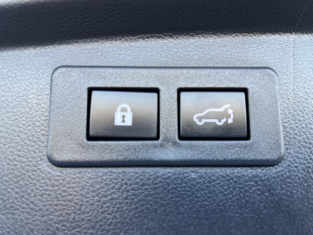 used 2025 Subaru Outback car, priced at $27,837