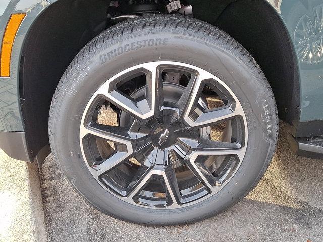 new 2026 Chevrolet Suburban car, priced at $82,615