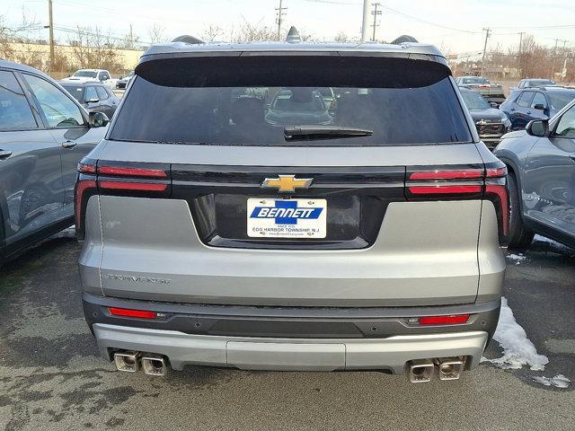 new 2026 Chevrolet Traverse car, priced at $42,042