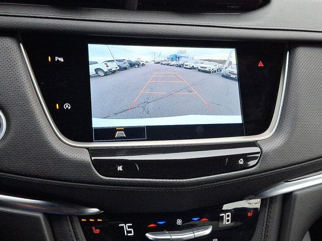 used 2024 Cadillac XT5 car, priced at $40,974