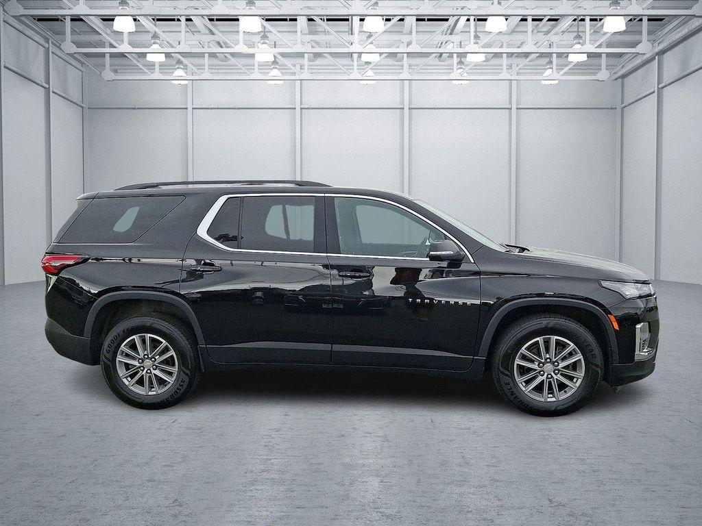 used 2023 Chevrolet Traverse car, priced at $35,488