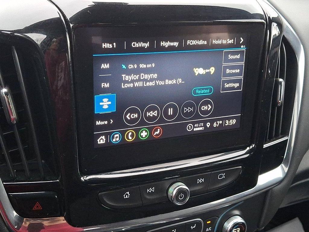 used 2023 Chevrolet Traverse car, priced at $35,488