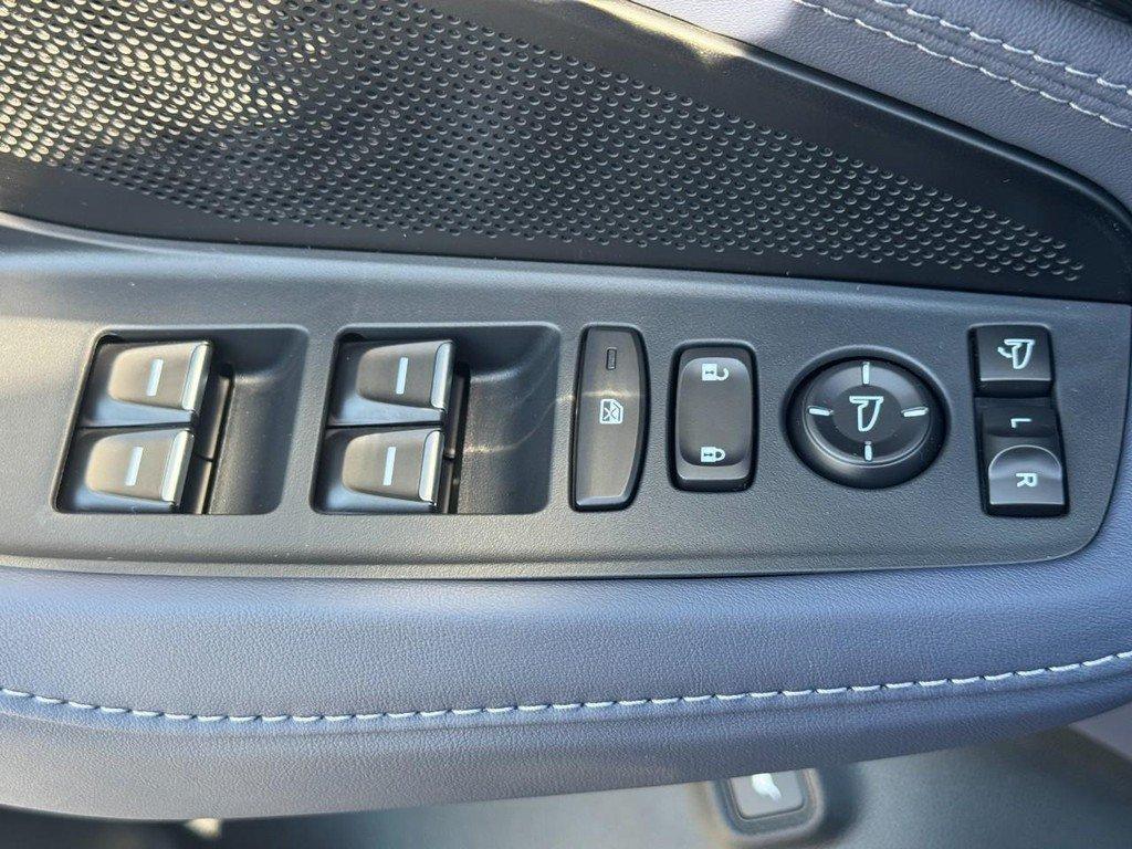 new 2026 Acura MDX car, priced at $78,499