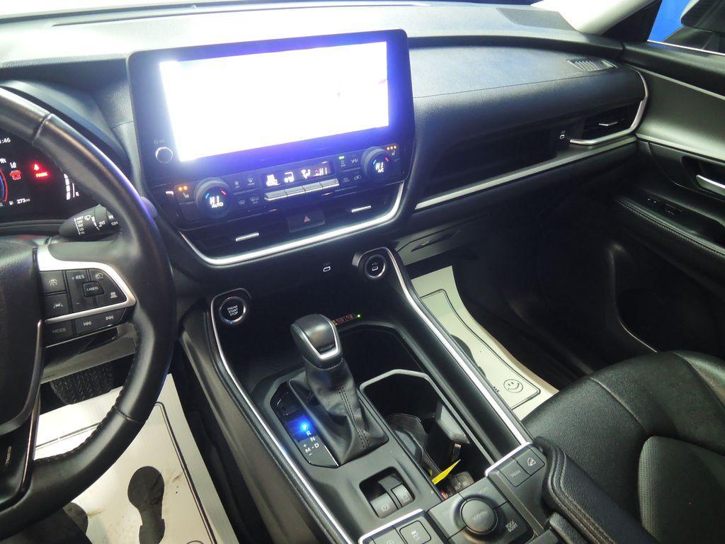used 2024 Toyota Grand Highlander car, priced at $42,377