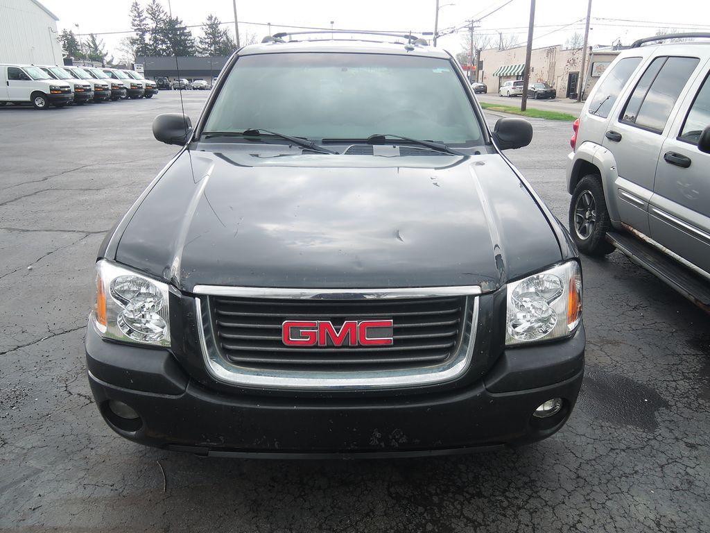 used 2004 GMC Envoy car, priced at $3,800
