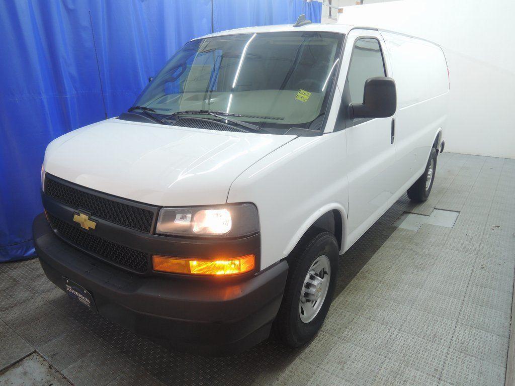 new 2026 Chevrolet Express 2500 car