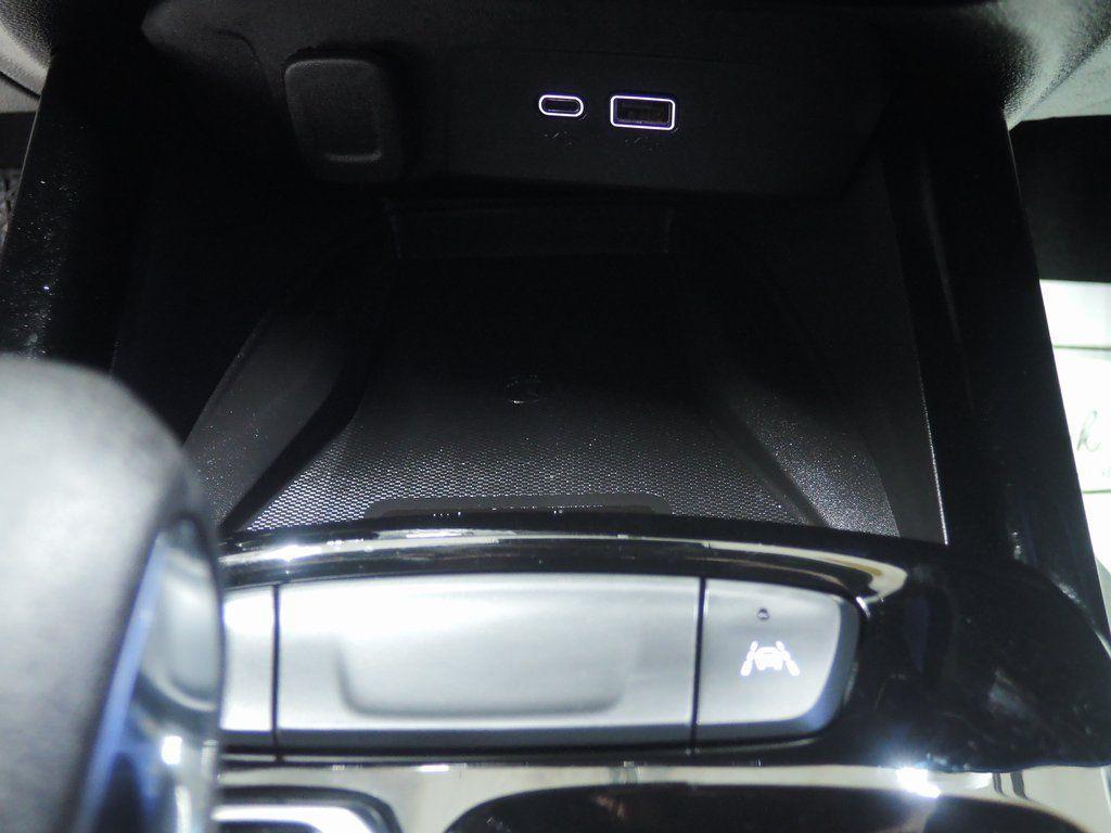 used 2025 Chevrolet Trax car, priced at $27,890