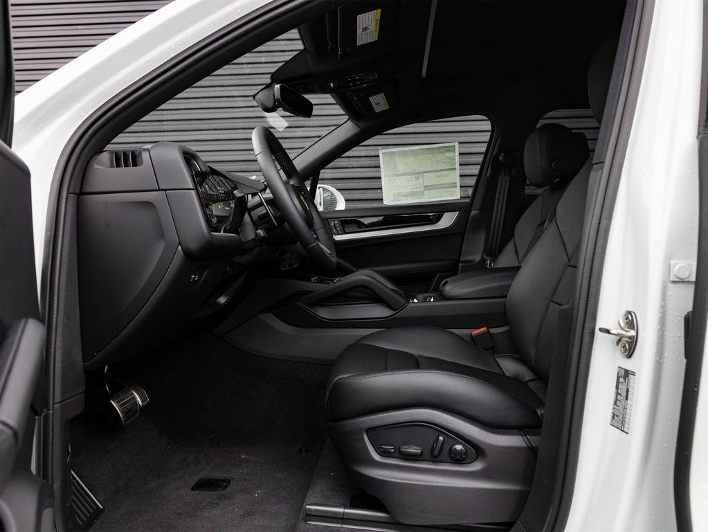 new 2026 Porsche Cayenne car, priced at $128,420