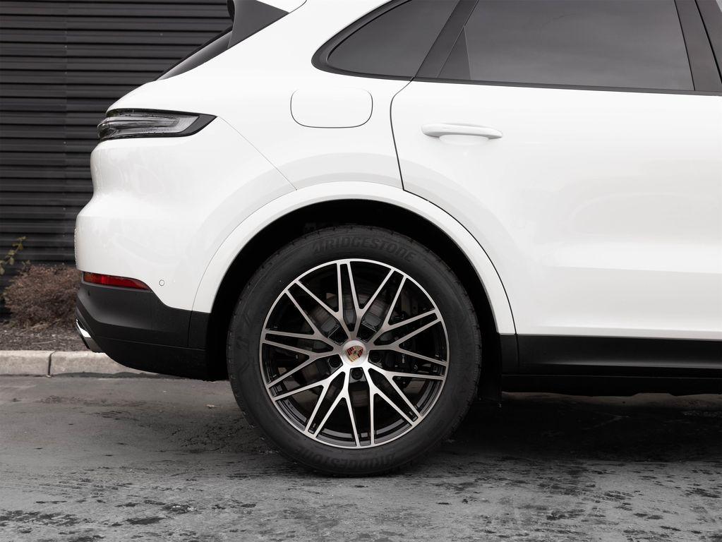 new 2026 Porsche Cayenne car, priced at $128,420