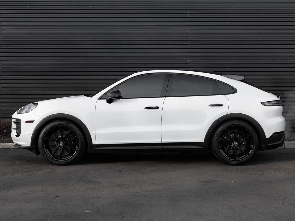 used 2025 Porsche Cayenne car, priced at $199,900
