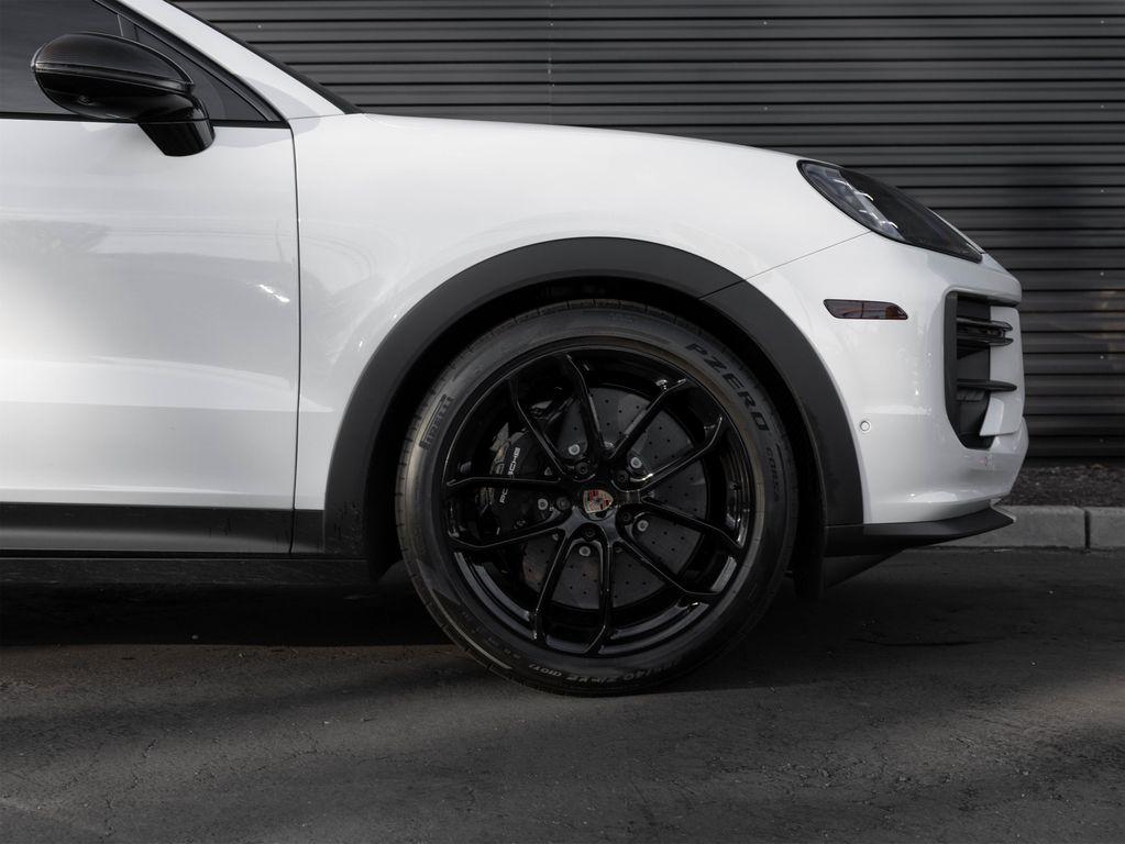 used 2025 Porsche Cayenne car, priced at $204,900