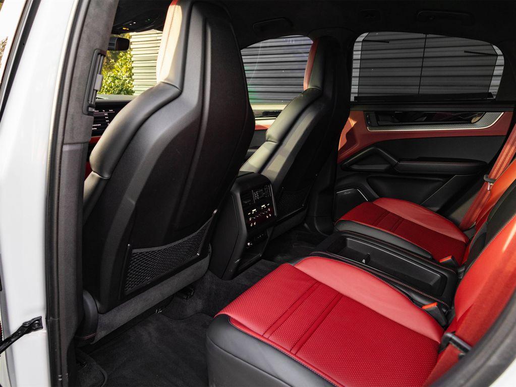 used 2025 Porsche Cayenne car, priced at $199,900