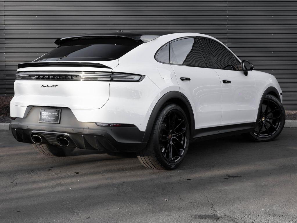 used 2025 Porsche Cayenne car, priced at $199,900
