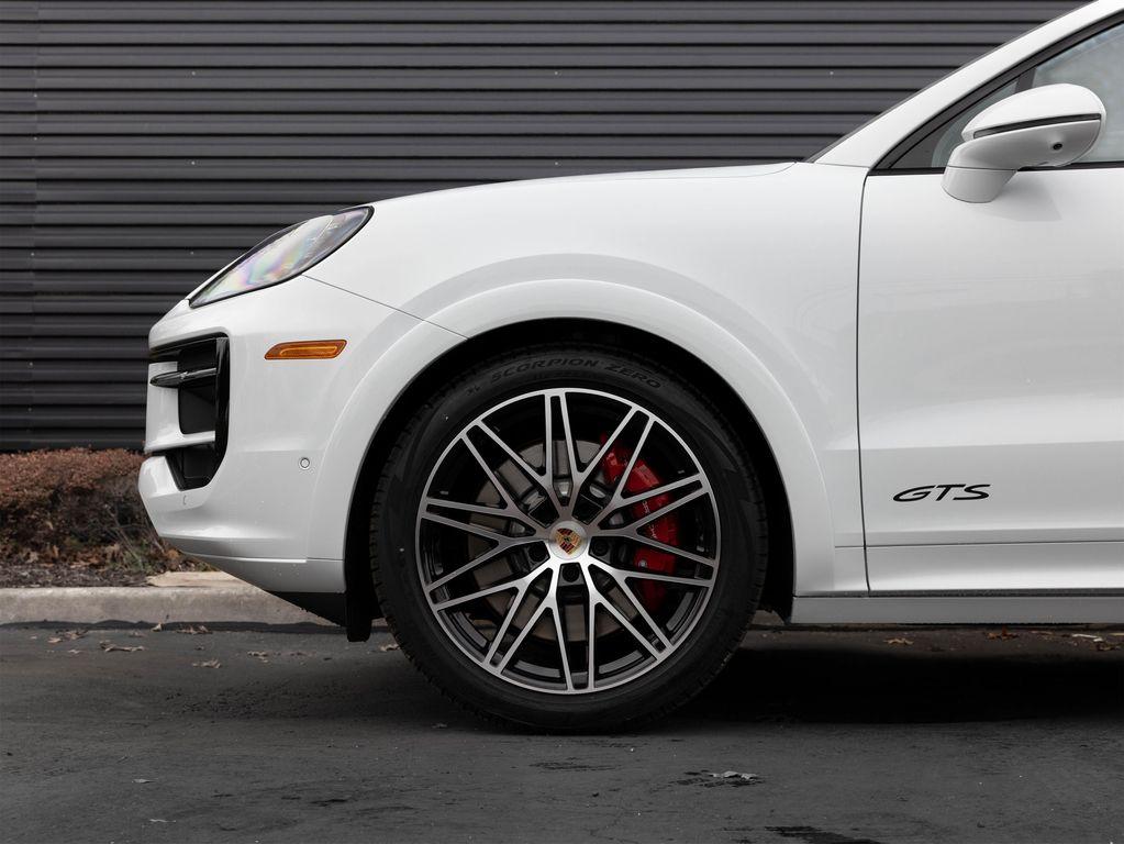 new 2026 Porsche Cayenne car, priced at $152,740